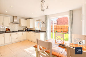 Photo 27- click for photo gallery